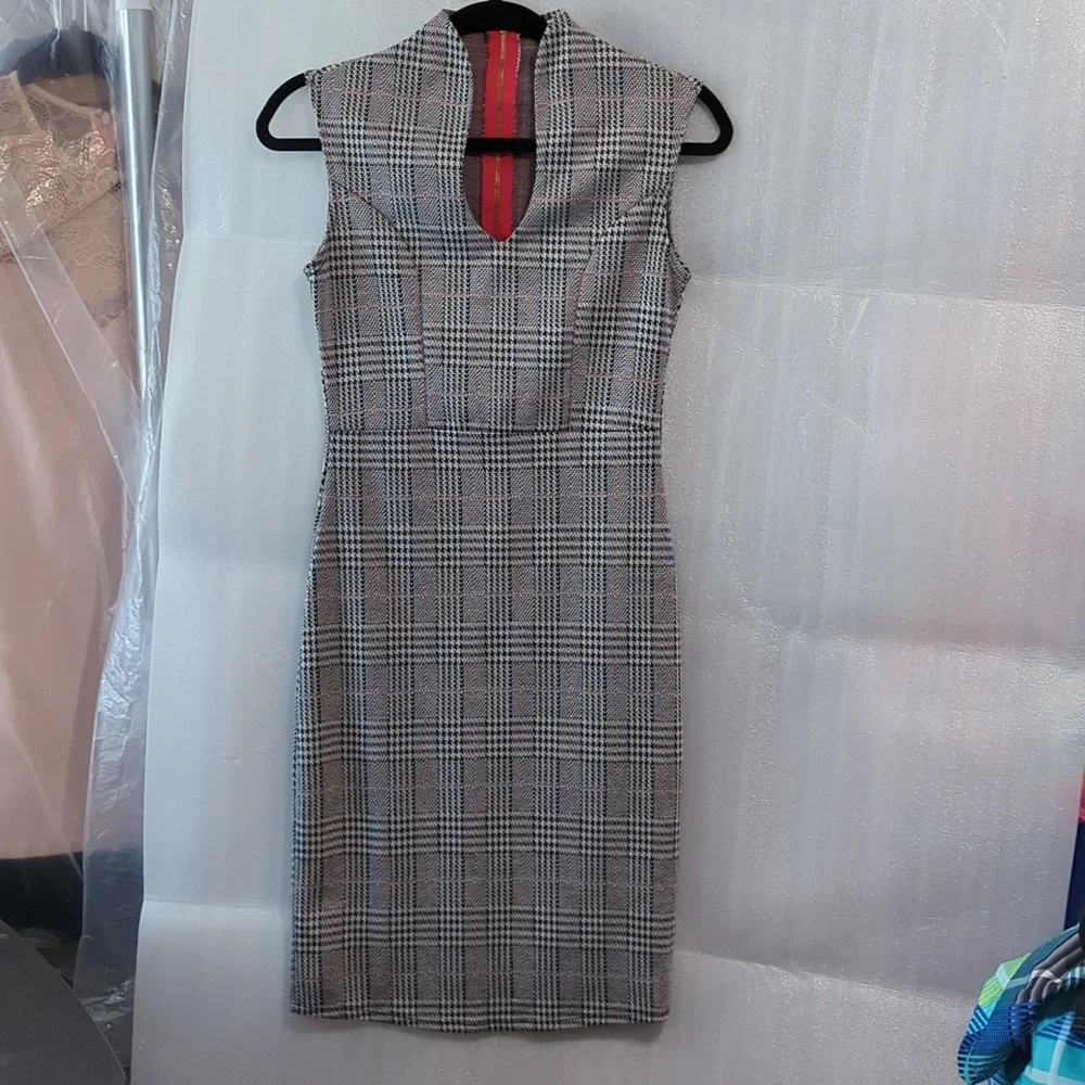 Rolla Coster Women's Black and White Patterned Split Neck Midi Dress Size M - Picture 1 of 7